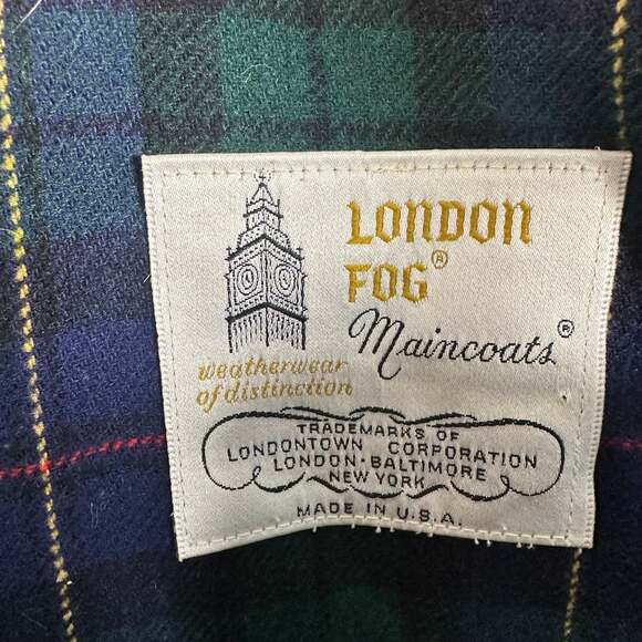 London Fog Women’s Vintage Trench-coat - Picture 13 of 13